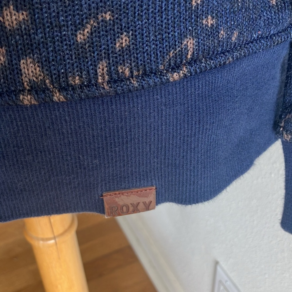 Cheetah Print Roxy Jacket With High Neck - image 3